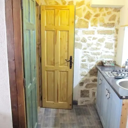 Charming In Betina, 30 M², Terrace * Betina (Sibenik-Knin)
