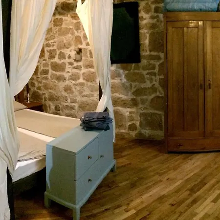 Charming In Betina, 30 M², Terrace Apartment