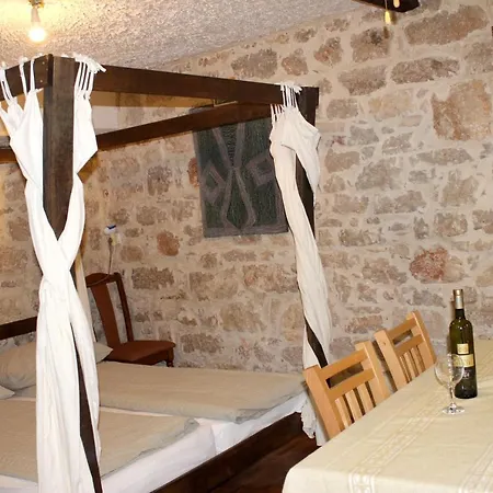 Charming In Betina, 30 M², Terrace Apartment *