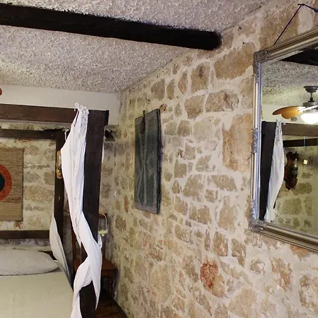 Charming In Betina, 30 M², Terrace *