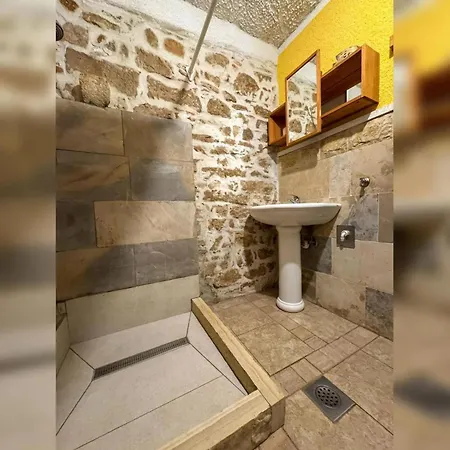 Charming In Betina, 30 M², Terrace 아파트