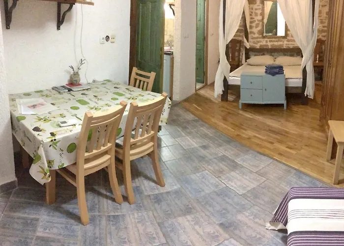 Charming In Betina, 30 M², Terrace *