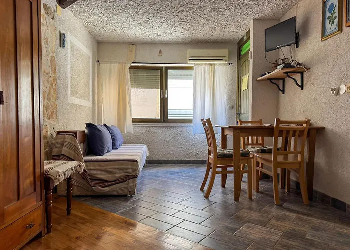 Charming In Betina, 30 M², Terrace Apartamento